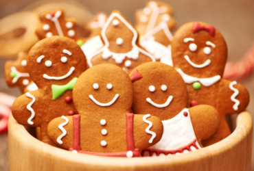a jar of gingerbread men cookies