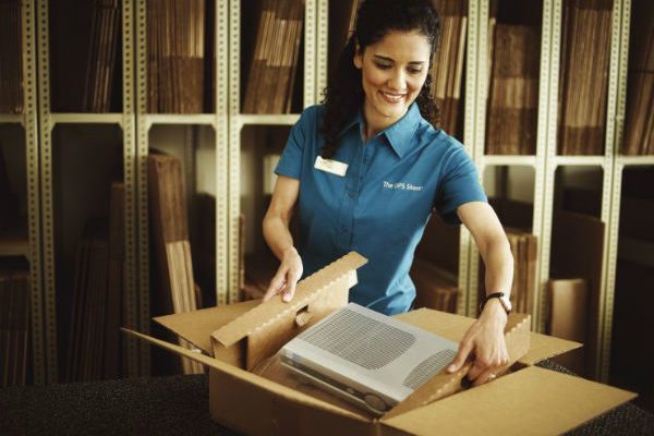 What Is the Pack & Ship Guarantee at The UPS Store?